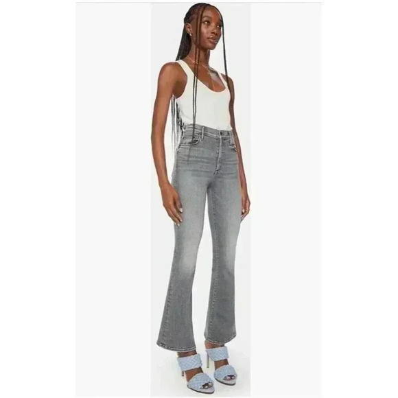 Mother High Waisted Weekender Skimp Northern Light Gray Size 29 Bootcut Cropped - Picture 2 of 15